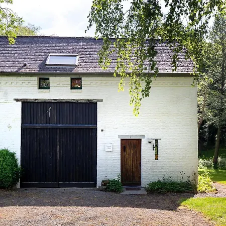 Beautiful Farmhouse In Sivry-Rance With Garden