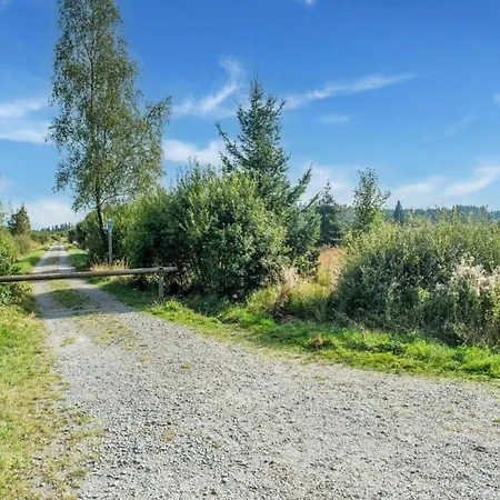 Дом отдыха Beautiful Farmhouse In Sivry-Rance With Garden