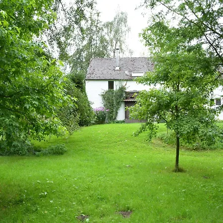 Beautiful Farmhouse In Sivry-Rance With Garden Дом отдыха *