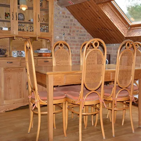 Дом отдыха Beautiful Farmhouse In Sivry-Rance With Garden *